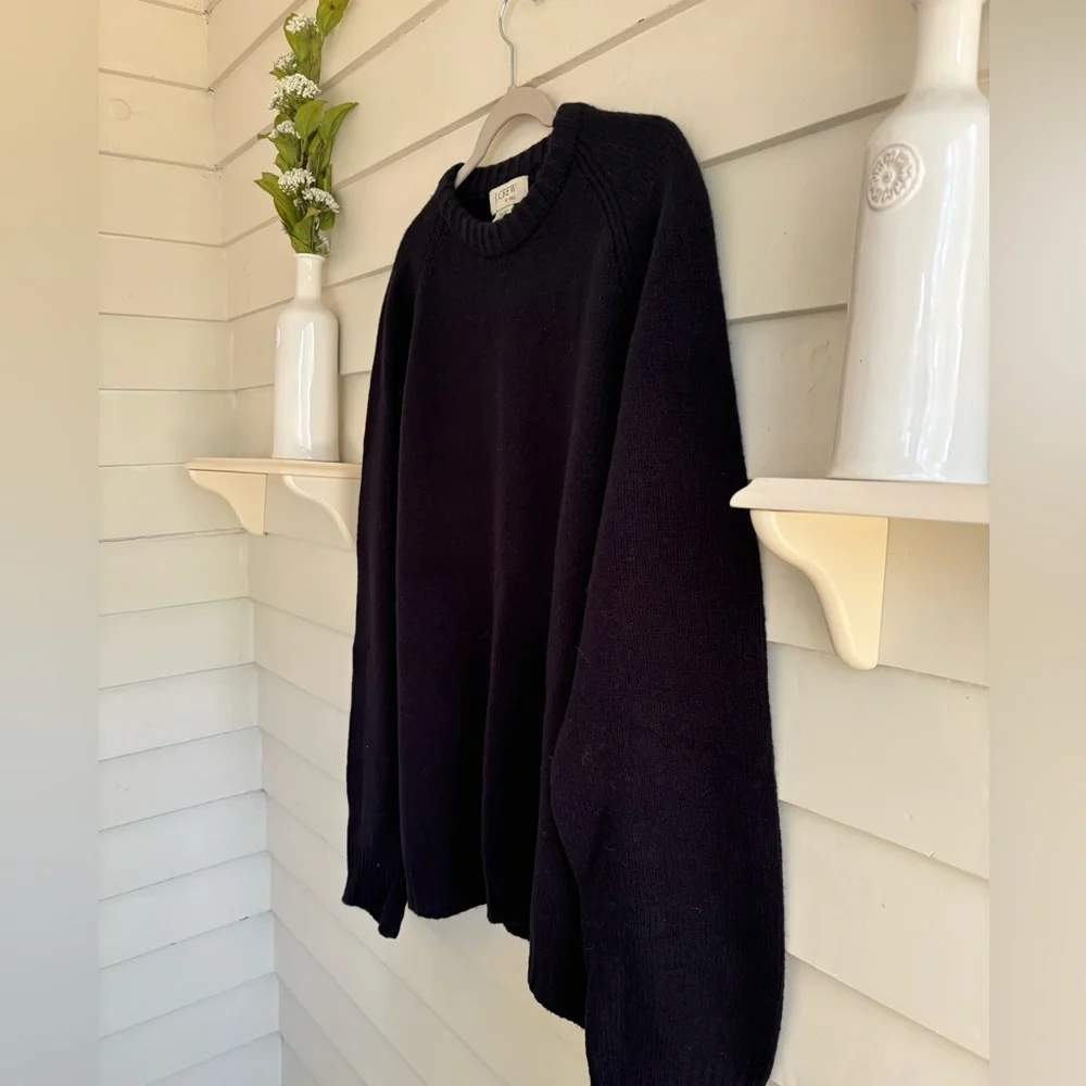 J. Crew Vintage 100% Wool Dark Navy Blue Crewneck Sweater Size XL Tall